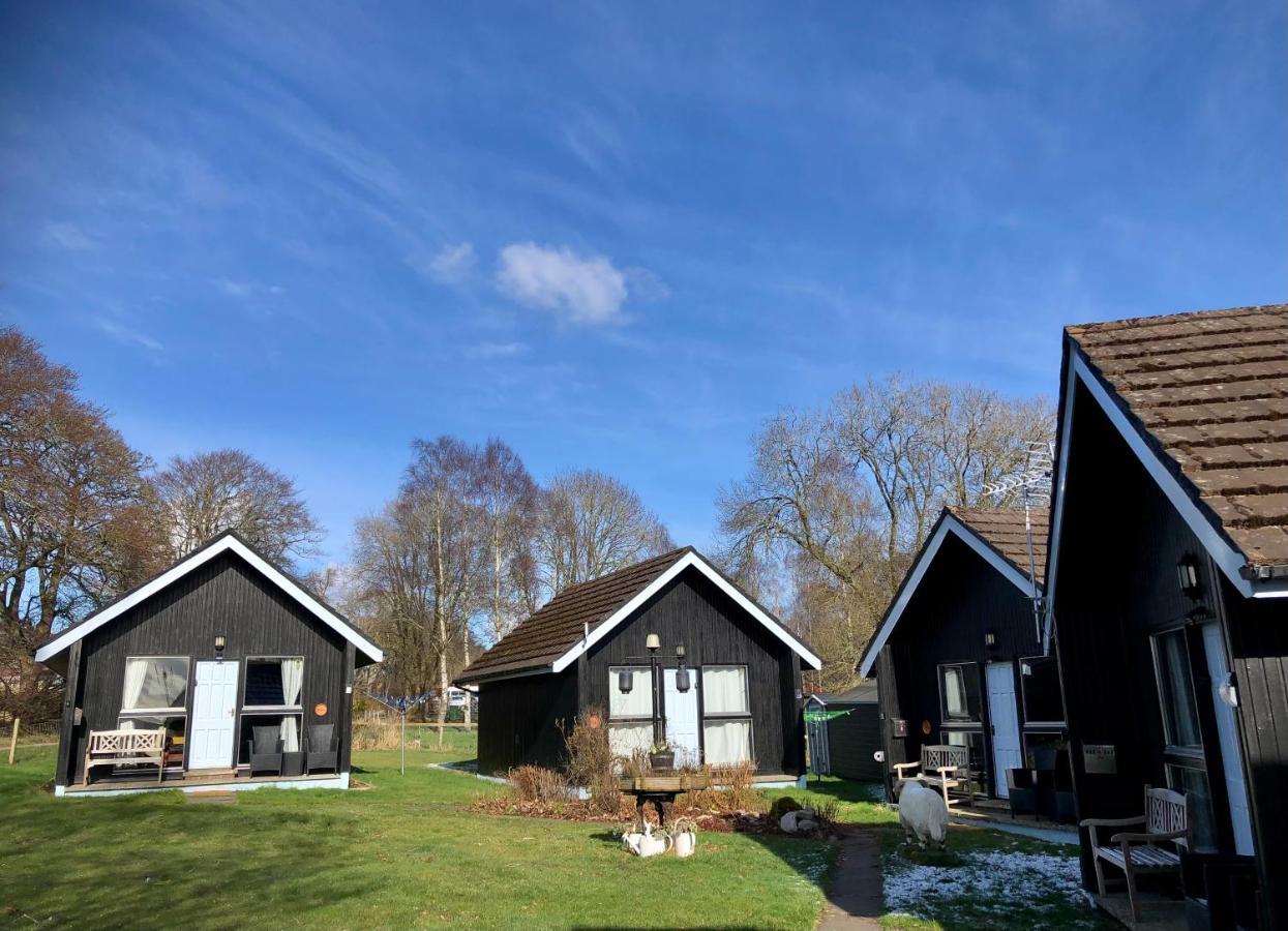 Kilcoy Chalets Muir of Ord Exterior foto